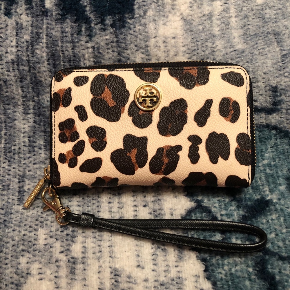 Tory Burch Leopard Wallet/Wristlet